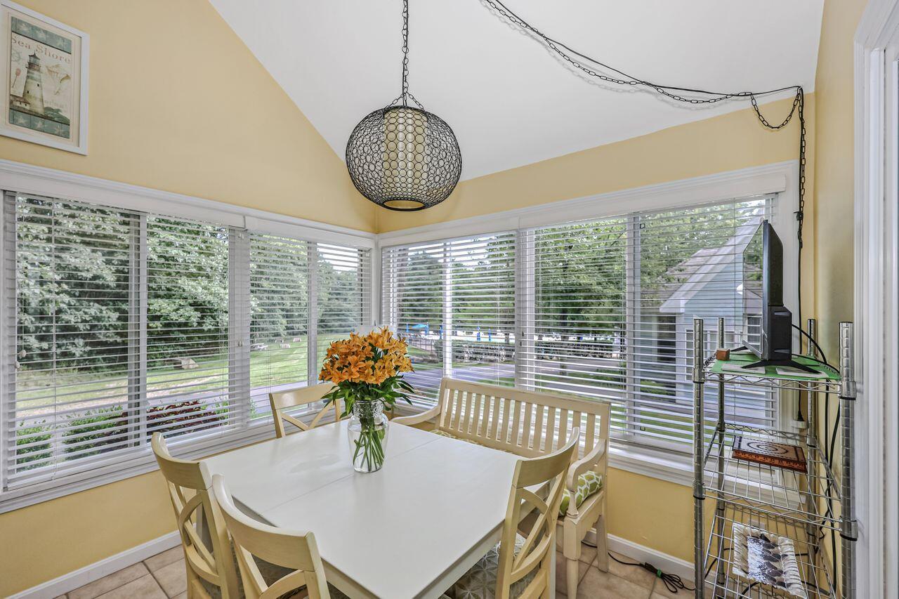 454 Post Road, Unit 105 Wells, ME 04090 - Photo 6 of 37 untitled-35-5