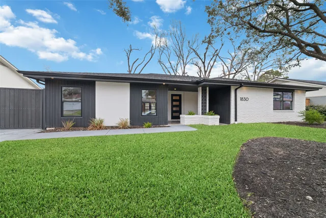 $799,000 | 1830 Locksford Street, Houston, TX 77008