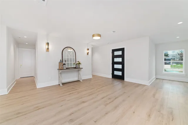 $799,000 | 1830 Locksford Street, Houston, TX 77008