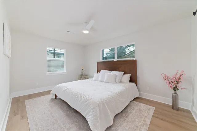 $799,000 | 1830 Locksford Street, Houston, TX 77008