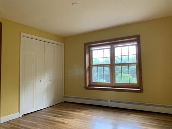 290 Sterling Road Lancaster, MA 01523 - Photo 17 of 41