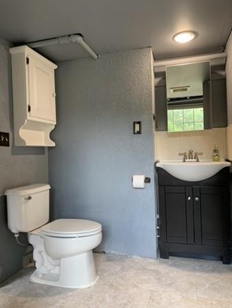 290 Sterling Road Lancaster, MA 01523 - Photo 27 of 41