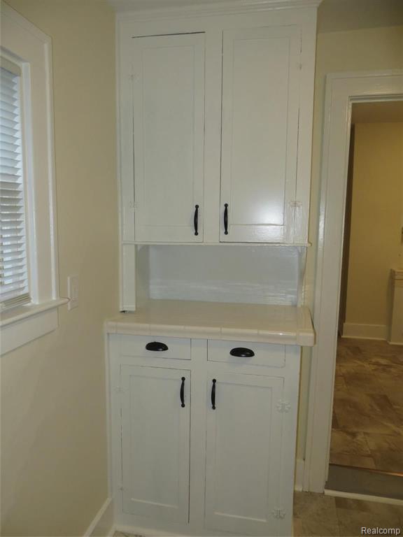 23053 Rausch Avenue Eastpointe, MI 48021 - Photo 20 of 53