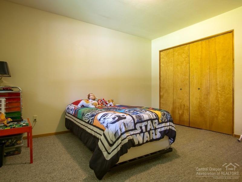 17091 Sacramento Road Bend, OR 97707 - Photo 17 of 20 Additional Photo