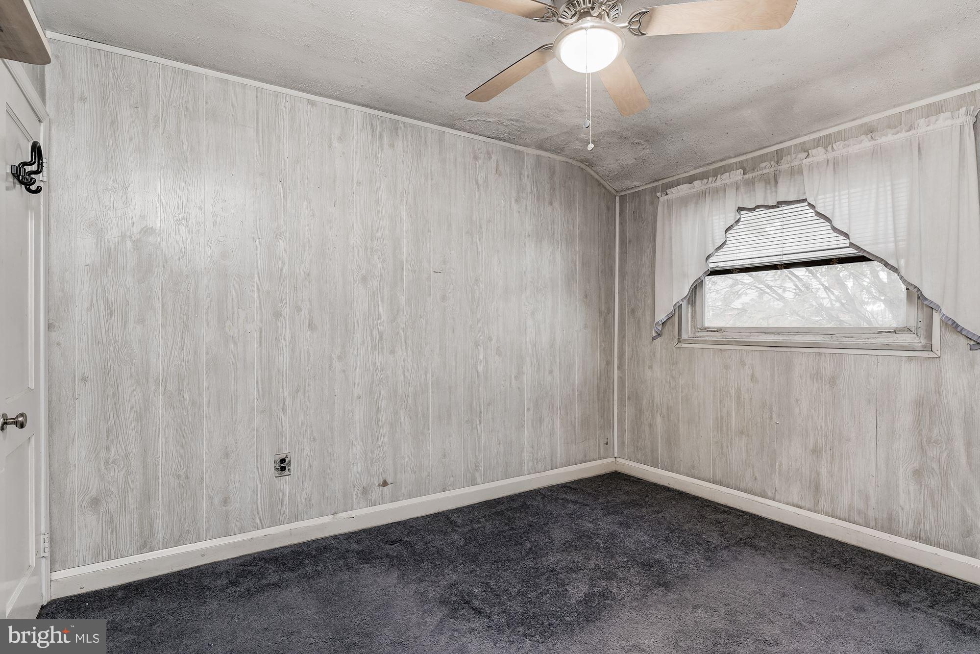 8261 Kavanagh Road Baltimore, MD 21222 - Photo 15 of 28 Bedroom