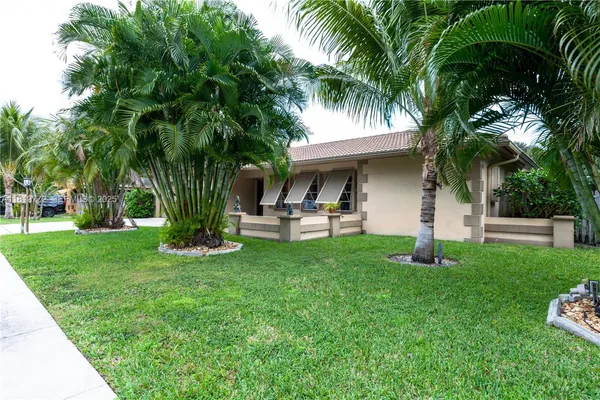 $11,500 | 1122 South N Street, Lake Worth, FL 33460