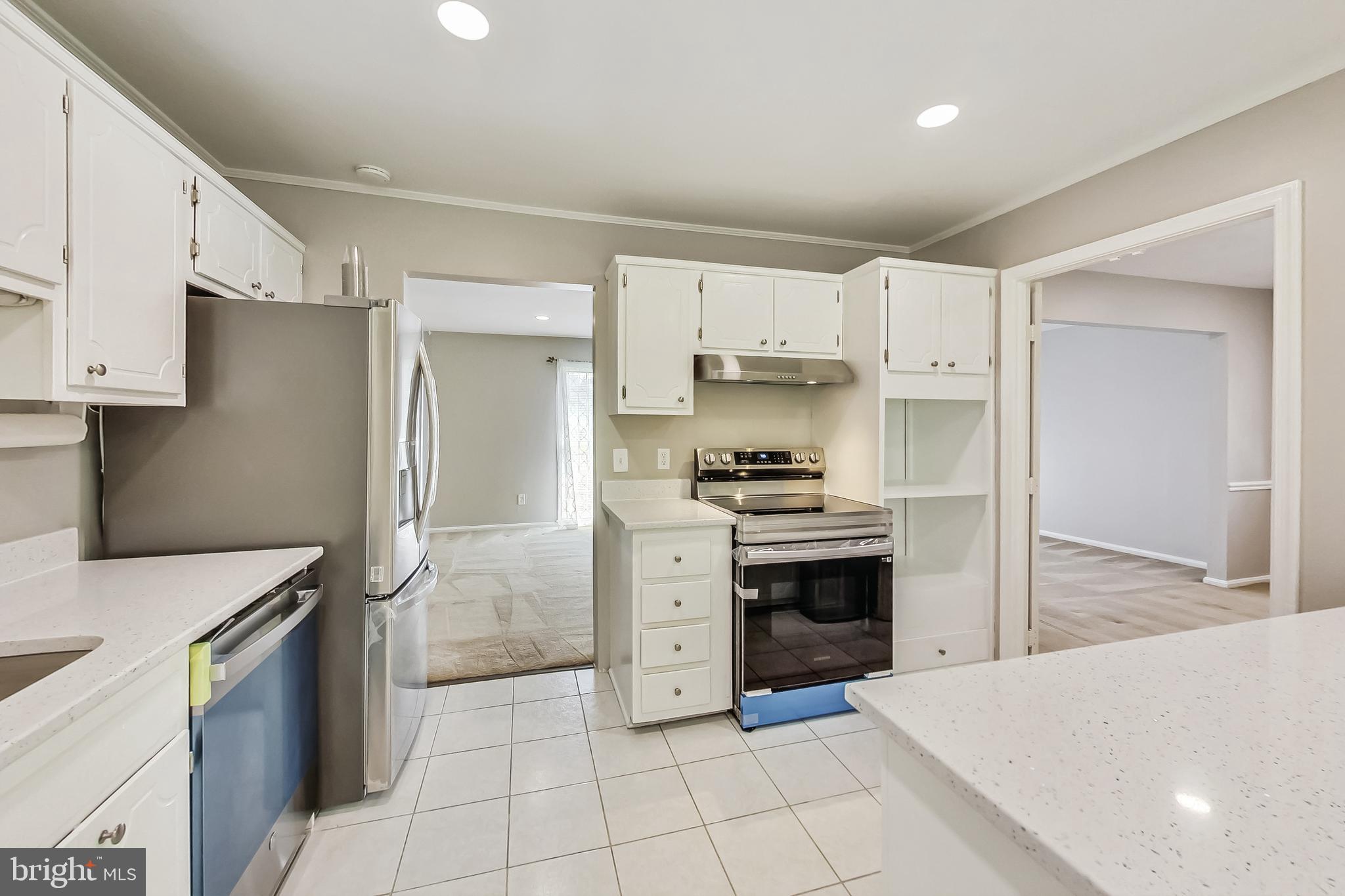 8403 Postoak Road Potomac, MD 20854 - Photo 9 of 28
