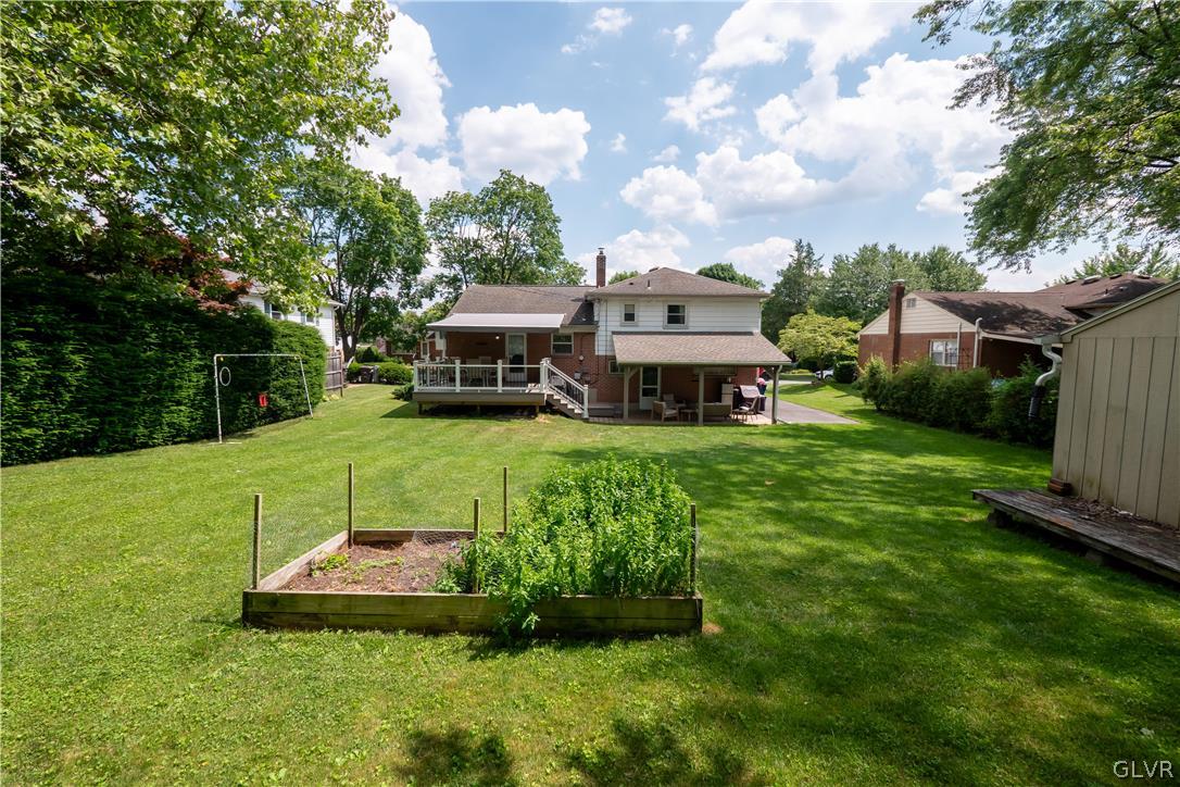 2439 Congress Street Allentown, PA 18104 - Photo 32 of 32 Shed