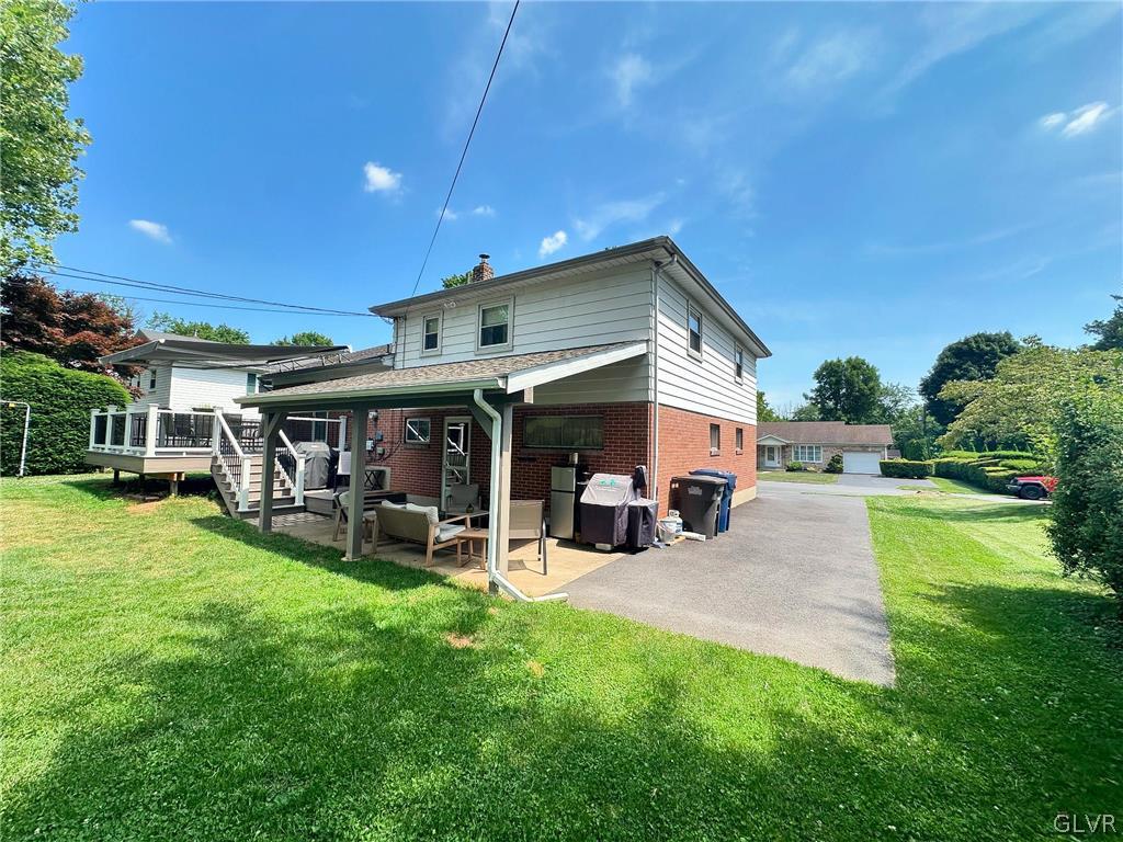 2439 Congress Street Allentown, PA 18104 - Photo 4 of 32 Possibility to extend the patio into a carport