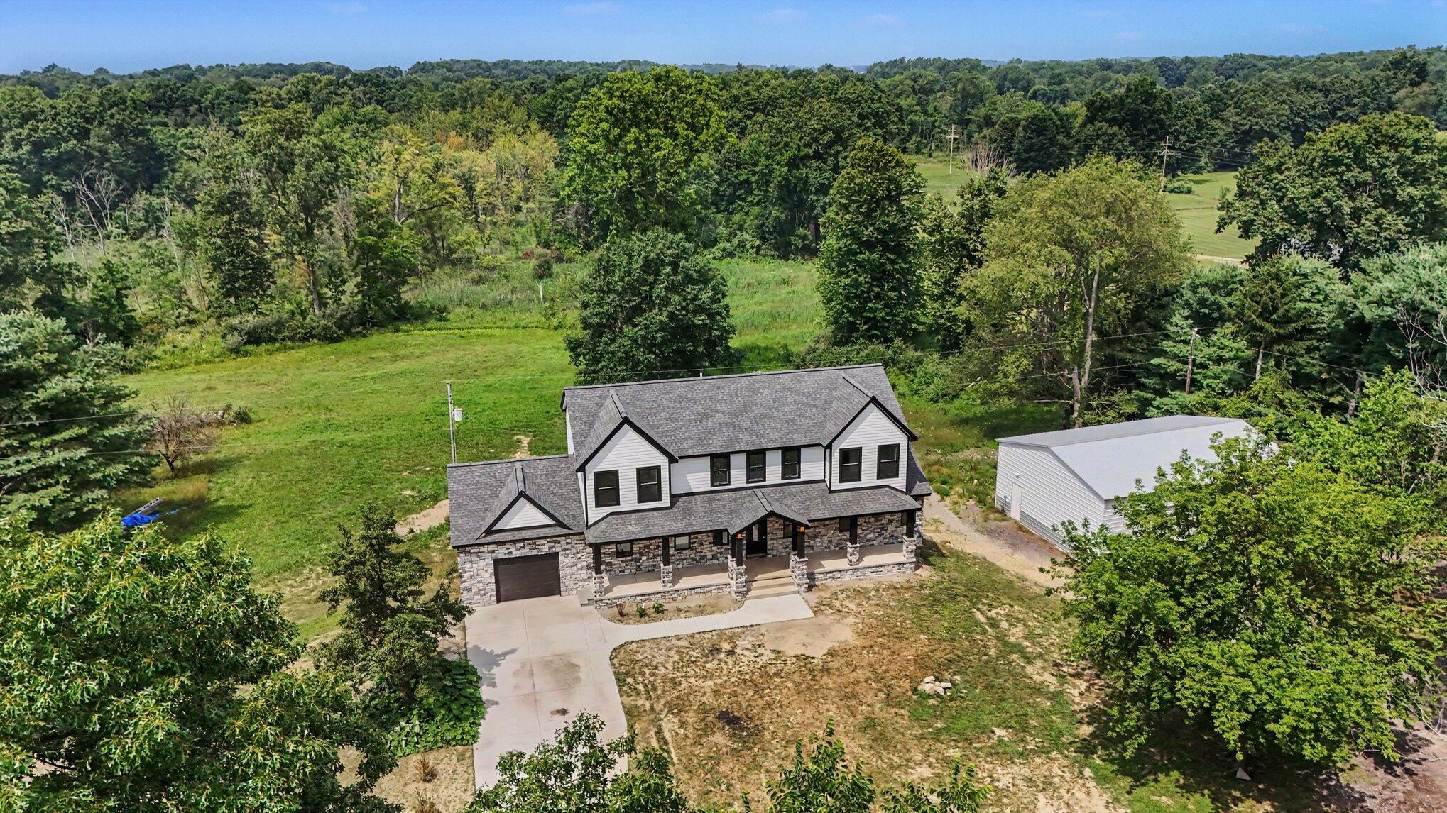 14400 Van Syckle Road Gregory, MI 48137 - Photo 2 of 37 032_file_1828