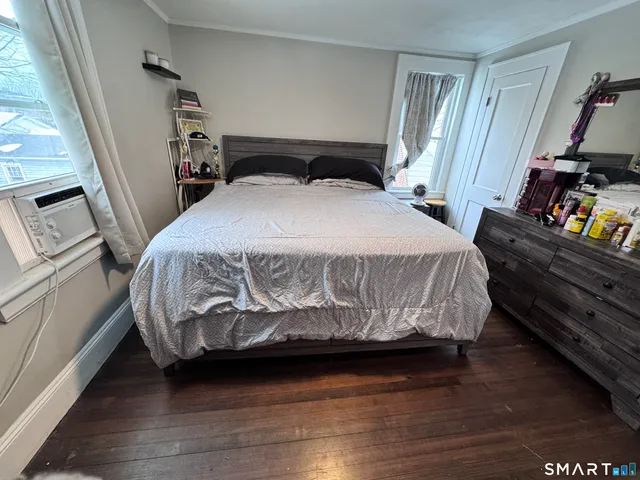 $380,000 | 71 Oakland Street, Stratford, CT 06615