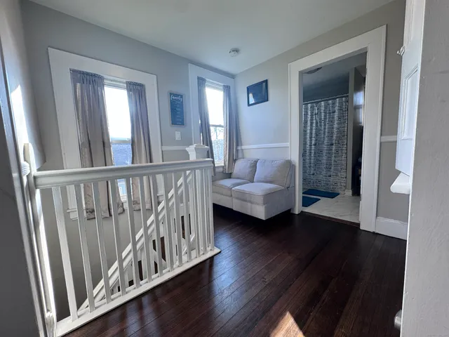 $380,000 | 71 Oakland Street, Stratford, CT 06615