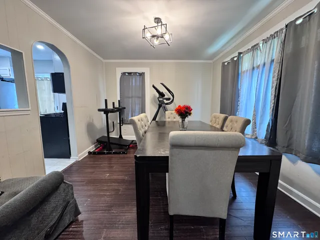 $380,000 | 71 Oakland Street, Stratford, CT 06615