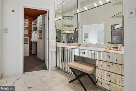 $2,500,000 | 9100 Aldershot Drive, Bethesda, MD 20817