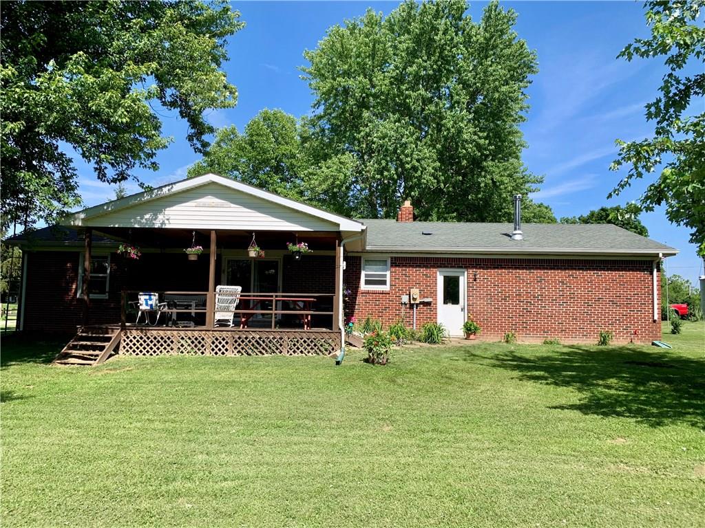 2330 South Stringtown Road Covington, IN 47932 - Photo 3 of 12