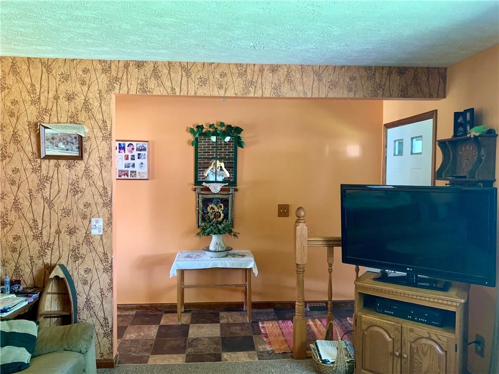 2330 South Stringtown Road Covington, IN 47932 - Photo 6 of 12