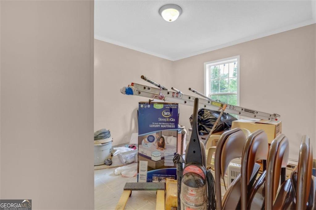 397 Reed Brawner Road Royston, GA 30662 - Photo 15 of 35 a view of a room with gym equipment