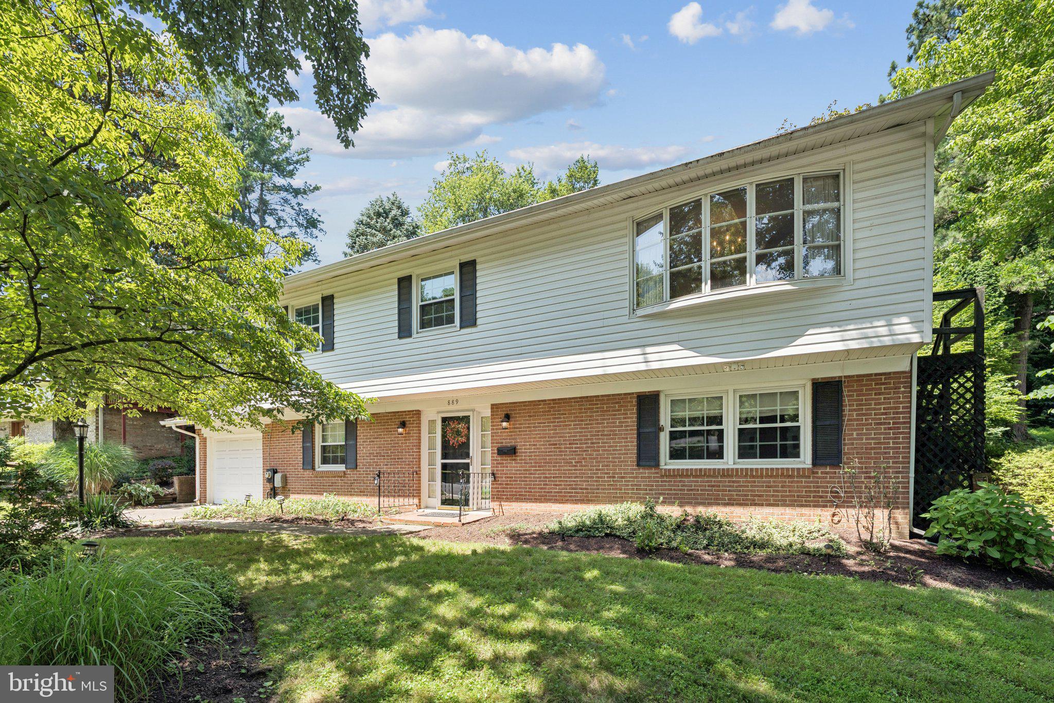 Lush landscaped home on a dead end street!