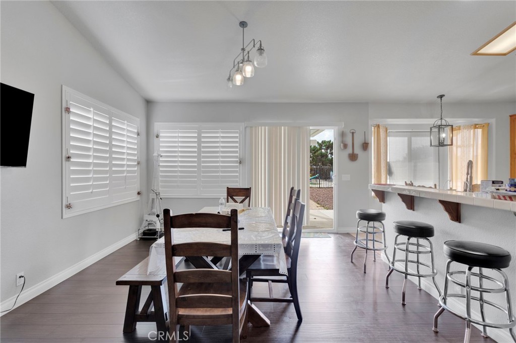 13262 Cuyamaca Road Apple Valley, CA 92308 - Photo 10 of 26