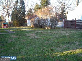 1901 Scott Road Oreland, PA 19075 - Photo 10 of 12 Exterior Back