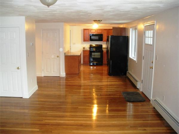 7 McIntyre Road Saugus, MA 01906 - Photo 5 of 12 Gallery Image 5