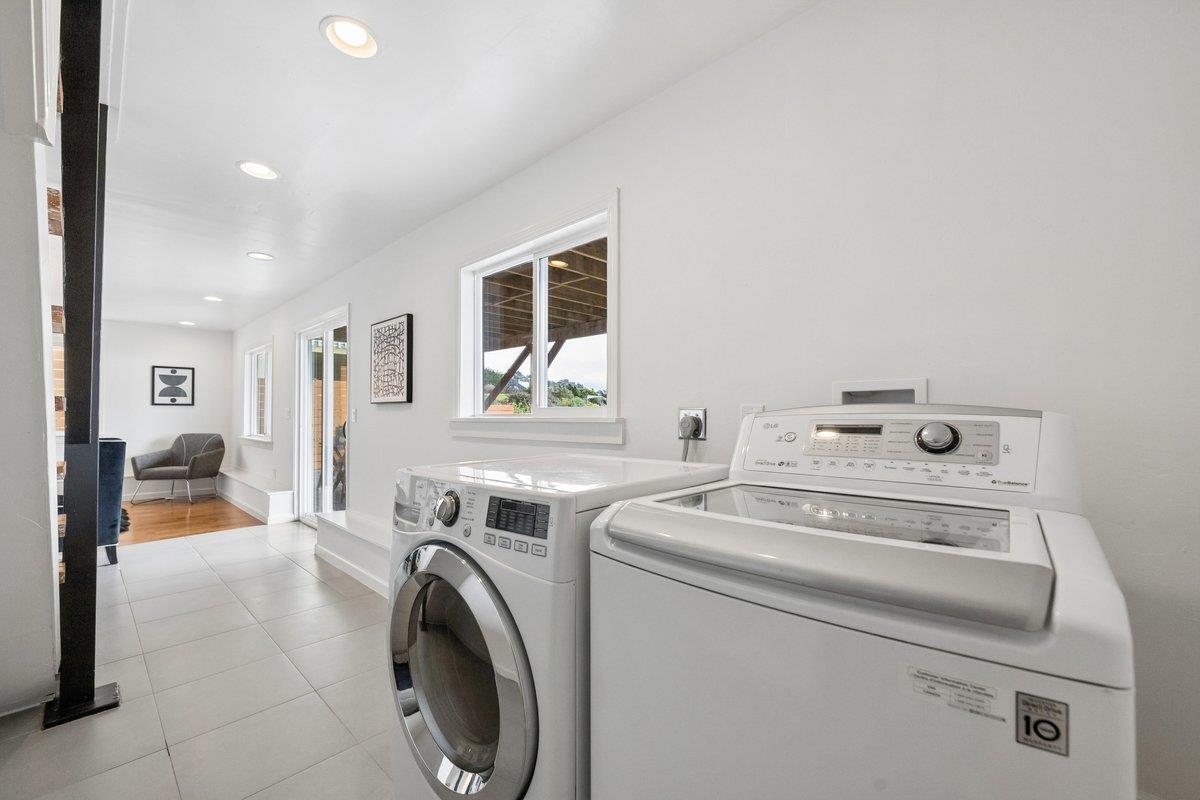 170 Beachview Avenue Pacifica, CA 94044 - Photo 67 of 85 a utility room with dryer and washer