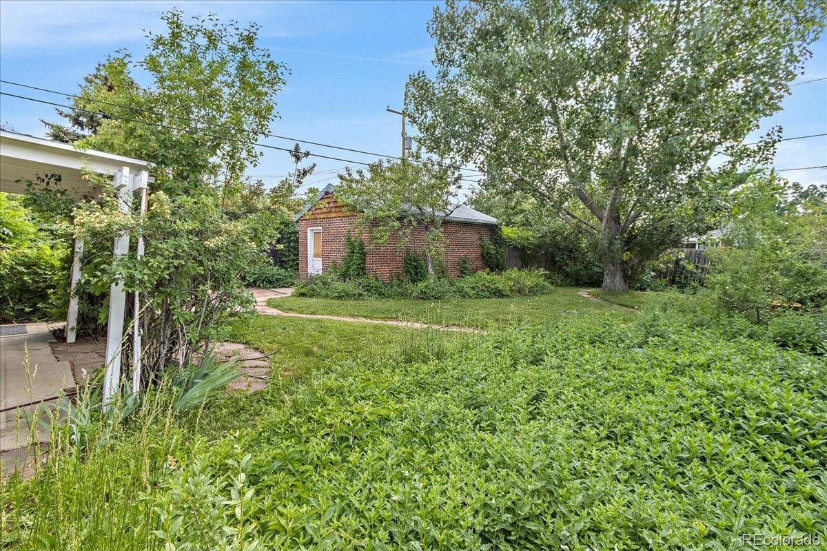 2831 Monroe Street Denver, CO 80205 - Photo 17 of 20