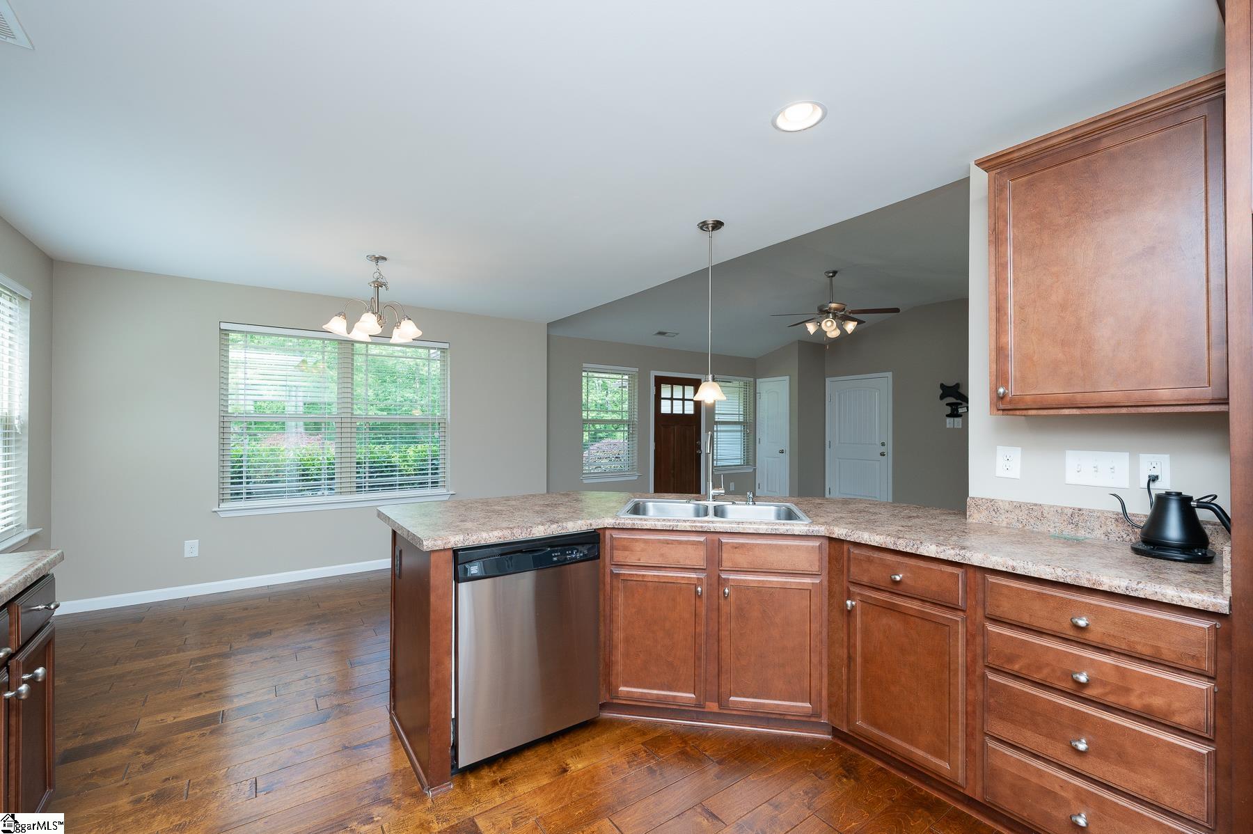 452 Bowers Road Travelers Rest, SC 29690 - Photo 16 of 40
