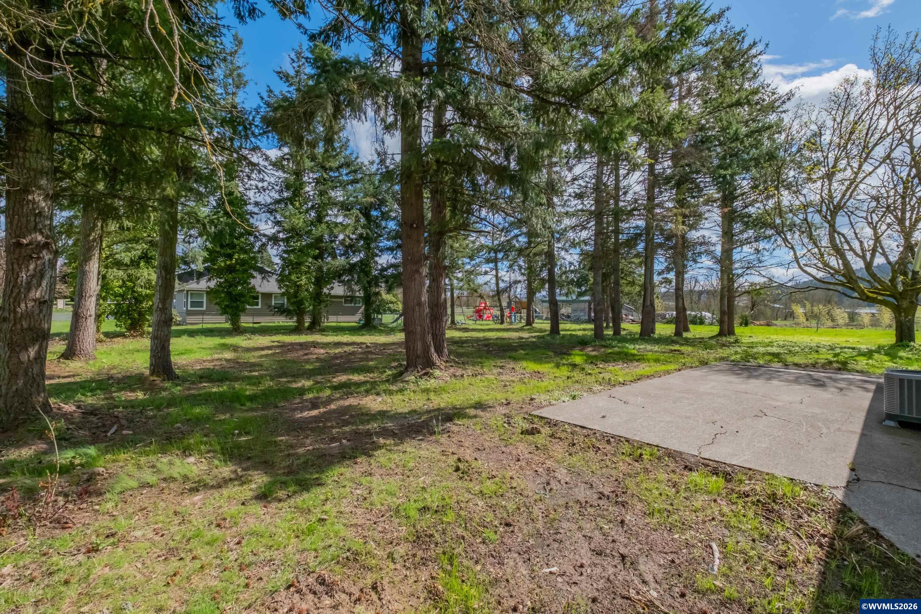 33001 Sandridge Road Lebanon, OR 97355 - Photo 42 of 50