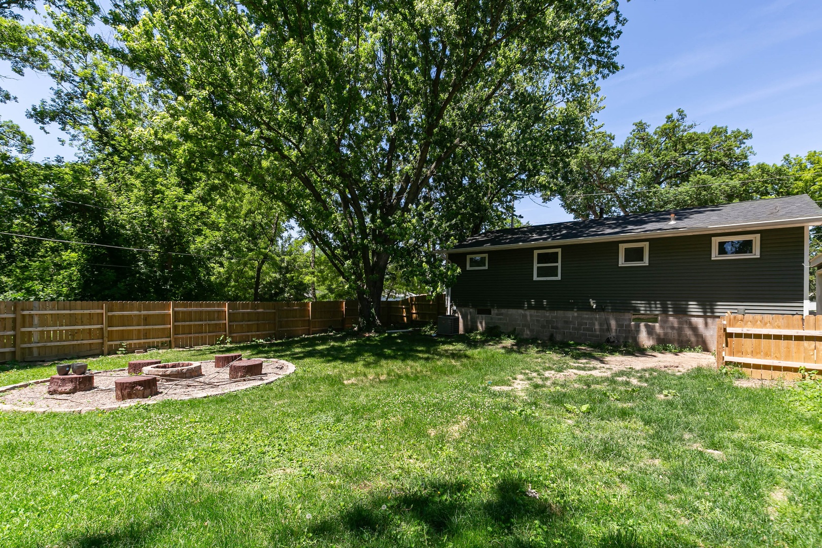 226 33rd Avenue Moline, IL 61265 - Photo 33 of 34