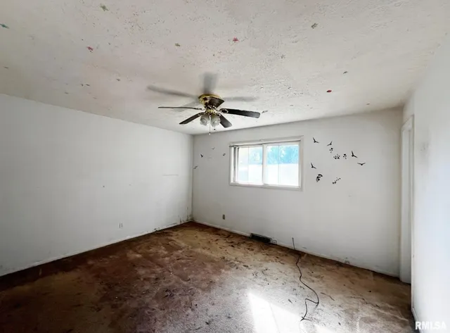 $99,900 | 2824 West Rohmann Avenue, West Peoria, IL 61604