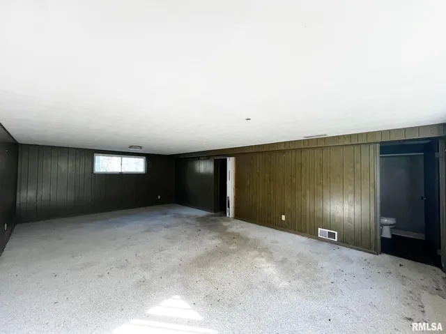 $99,900 | 2824 West Rohmann Avenue, West Peoria, IL 61604