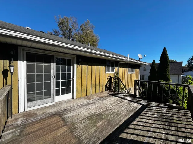 $99,900 | 2824 West Rohmann Avenue, West Peoria, IL 61604