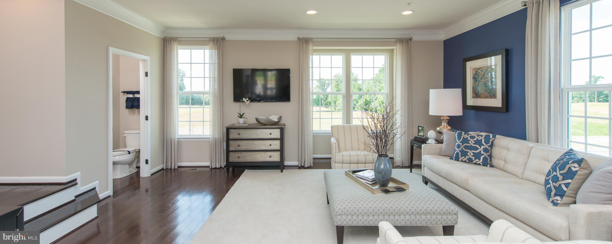 9506 Watts Road Owings Mills, MD 21117 - Photo 11 of 29 Living Room