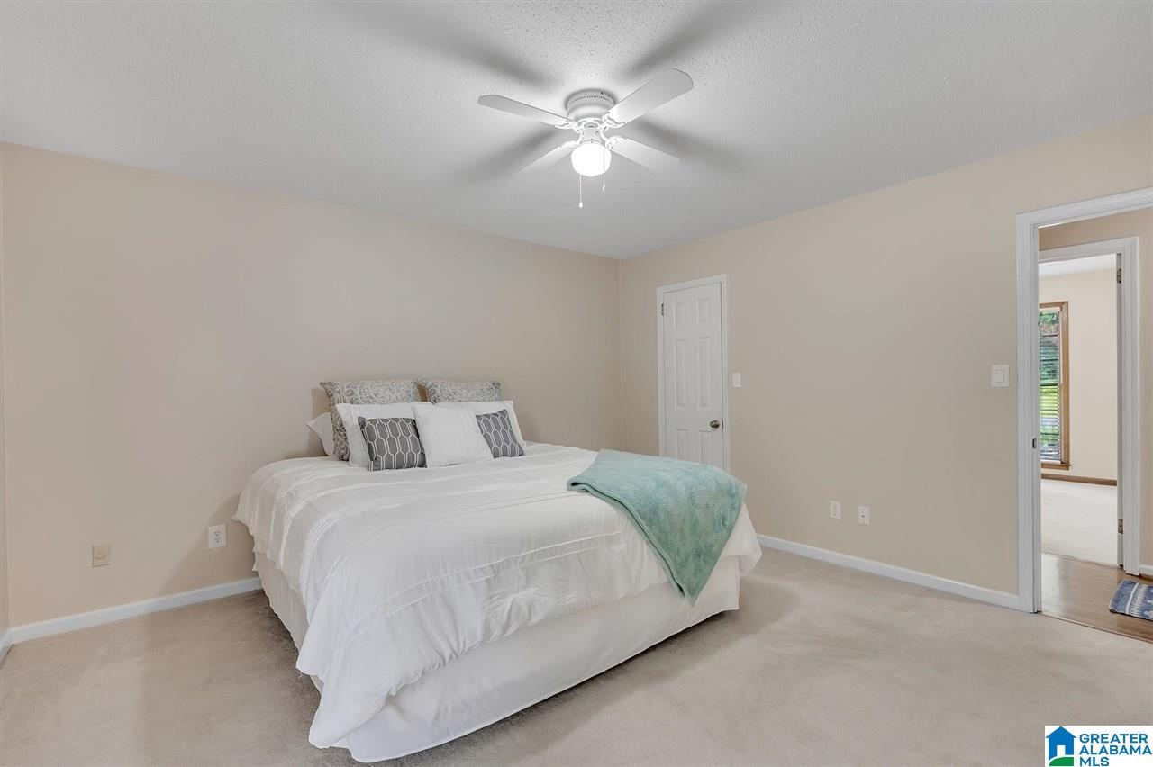 2525 Blazing Star Pelham, AL 35124 - Photo 20 of 32
