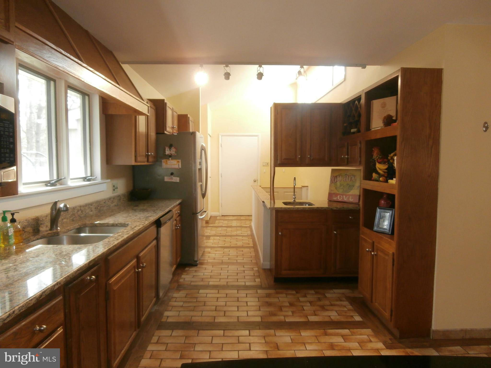 131 Bortons Road Marlton, NJ 08053 - Photo 5 of 28
