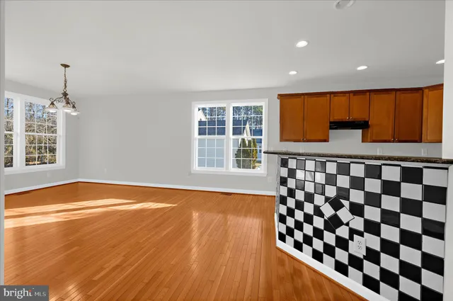 $499,900 | 614 North Shore Drive, Glen Burnie, MD 21060