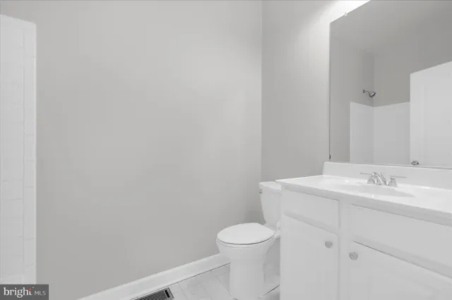 $499,900 | 614 North Shore Drive, Glen Burnie, MD 21060