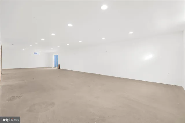 $499,900 | 614 North Shore Drive, Glen Burnie, MD 21060