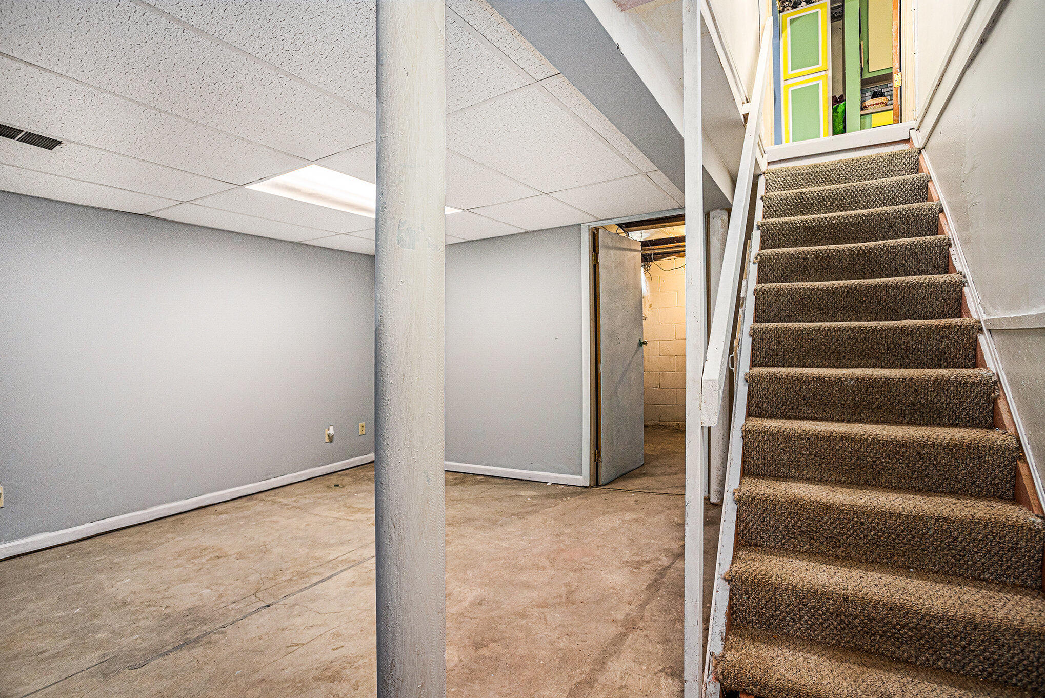 294 North 20th Street Springfield, MI 49037 - Photo 13 of 20 013__mg_4536_841