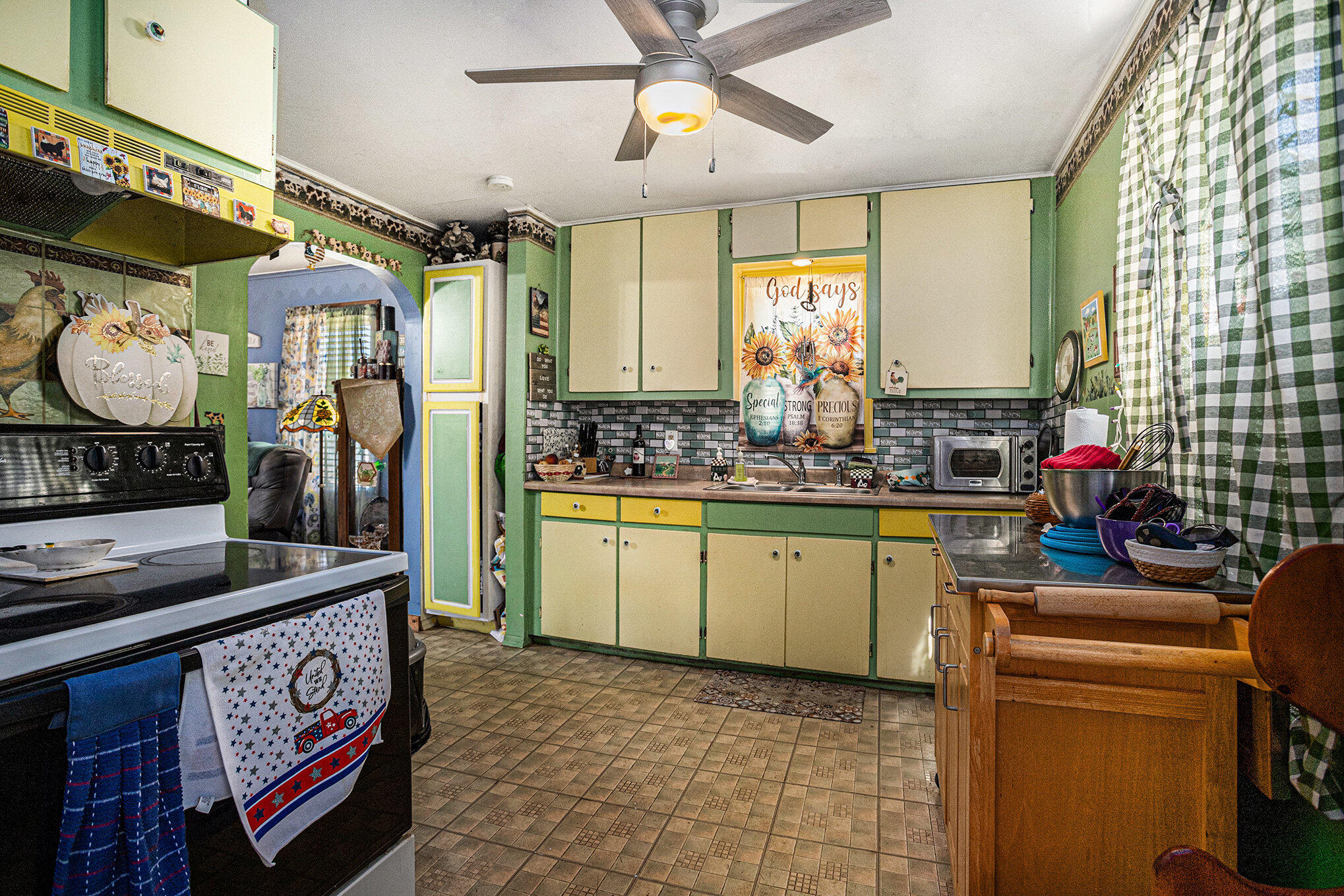 294 North 20th Street Springfield, MI 49037 - Photo 8 of 20 008__mg_4534_847