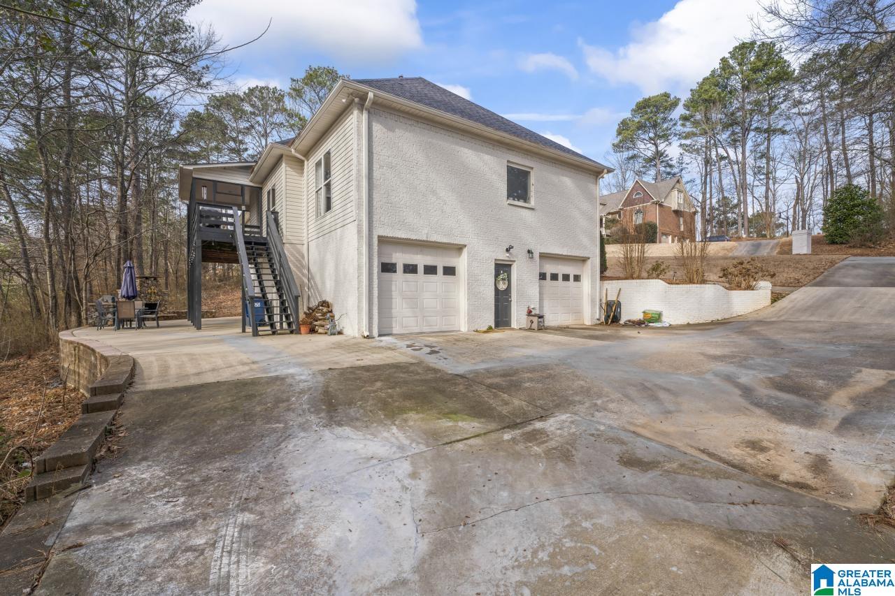 219 Cahaba Ridge Drive Trussville, AL 35173 - Photo 13 of 57