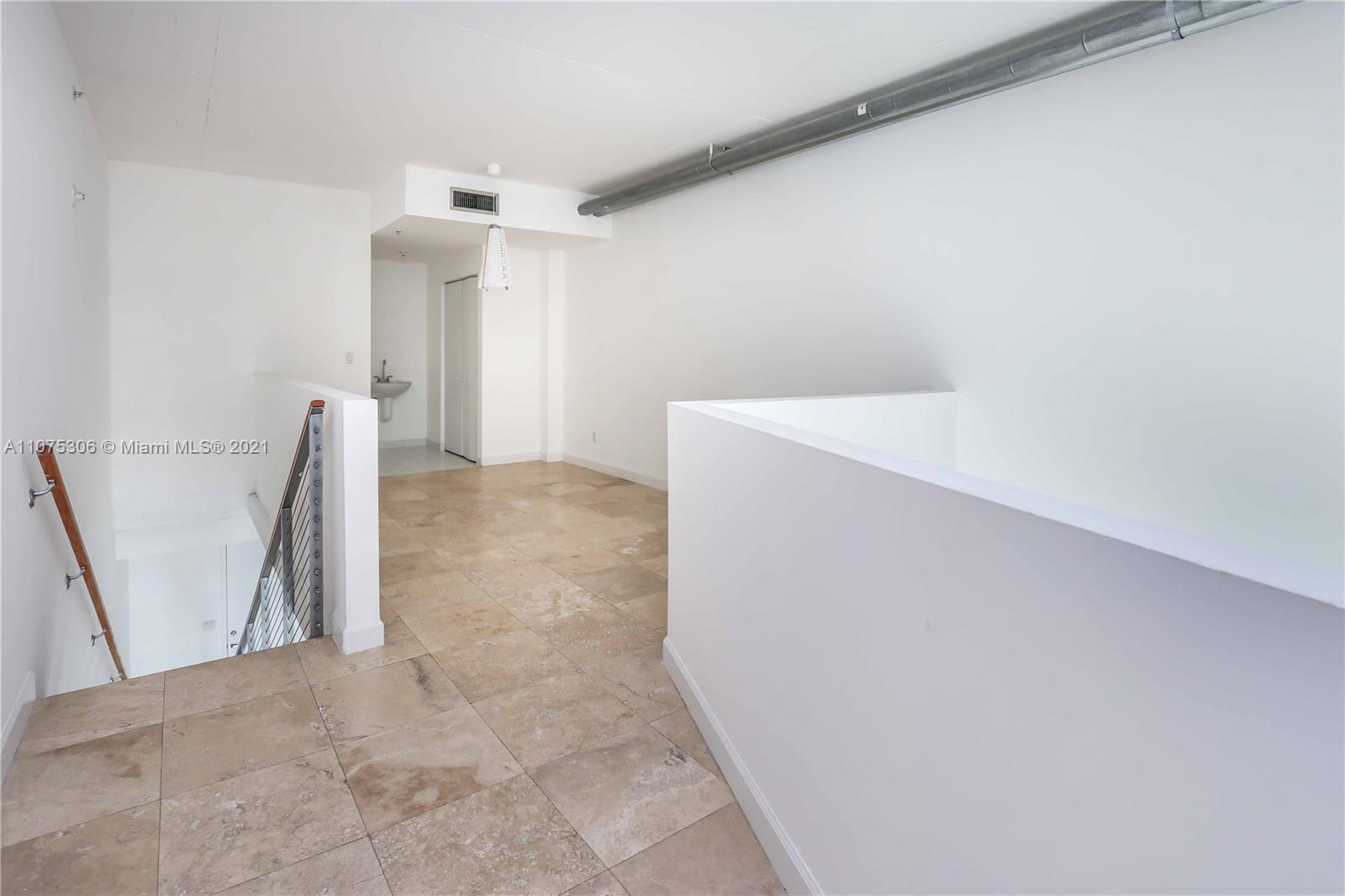 690 Southwest 1st Court, Unit 1715 Miami, FL 33130 - Photo 21 of 42