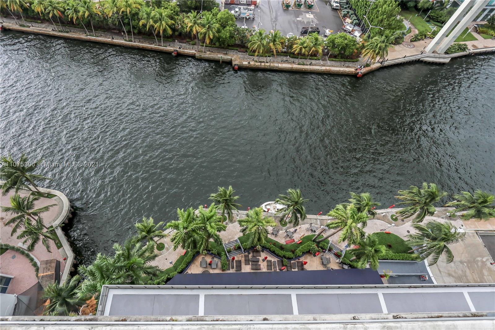 690 Southwest 1st Court, Unit 1715 Miami, FL 33130 - Photo 31 of 42 an ocean view