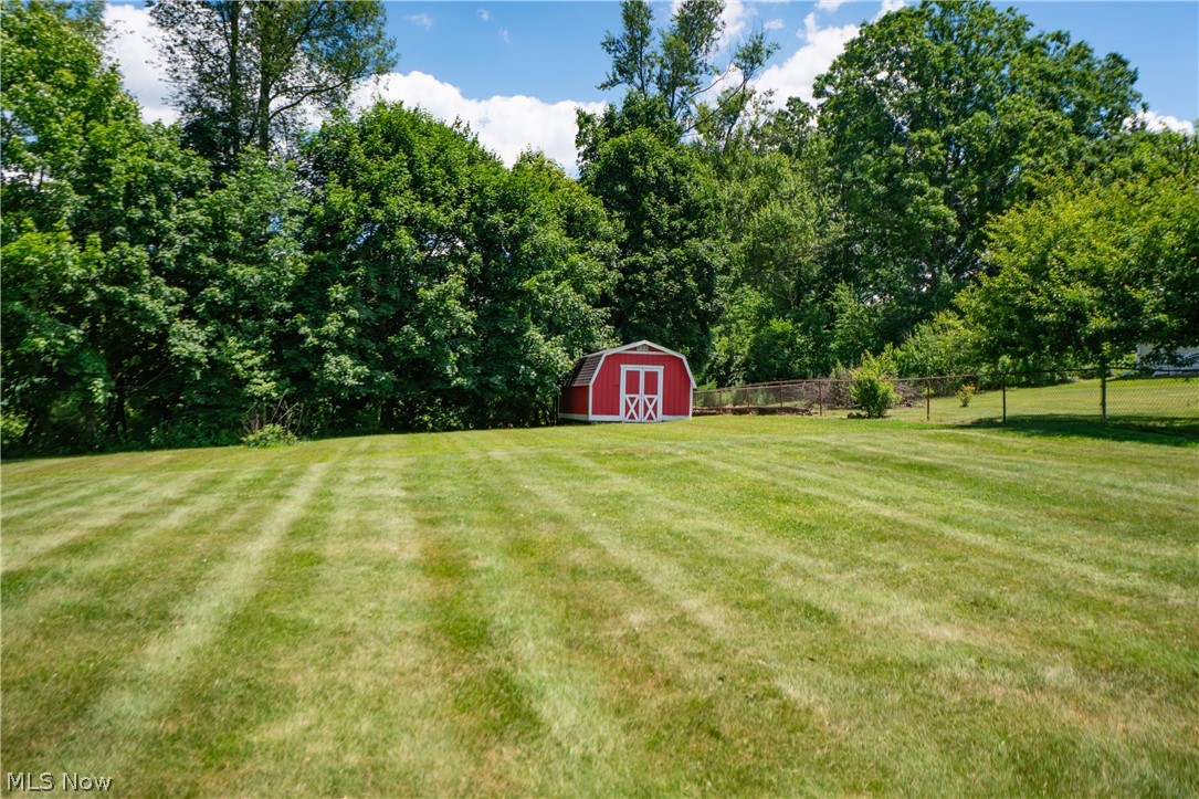 2421 Fairview Road Uniontown, OH 44685 - Photo 35 of 40