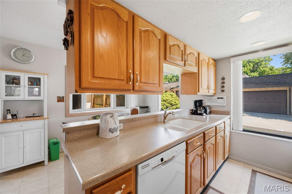 2646 Hampton Road, Unit 6F St. Charles, MO 63303 - Photo 17 of 42