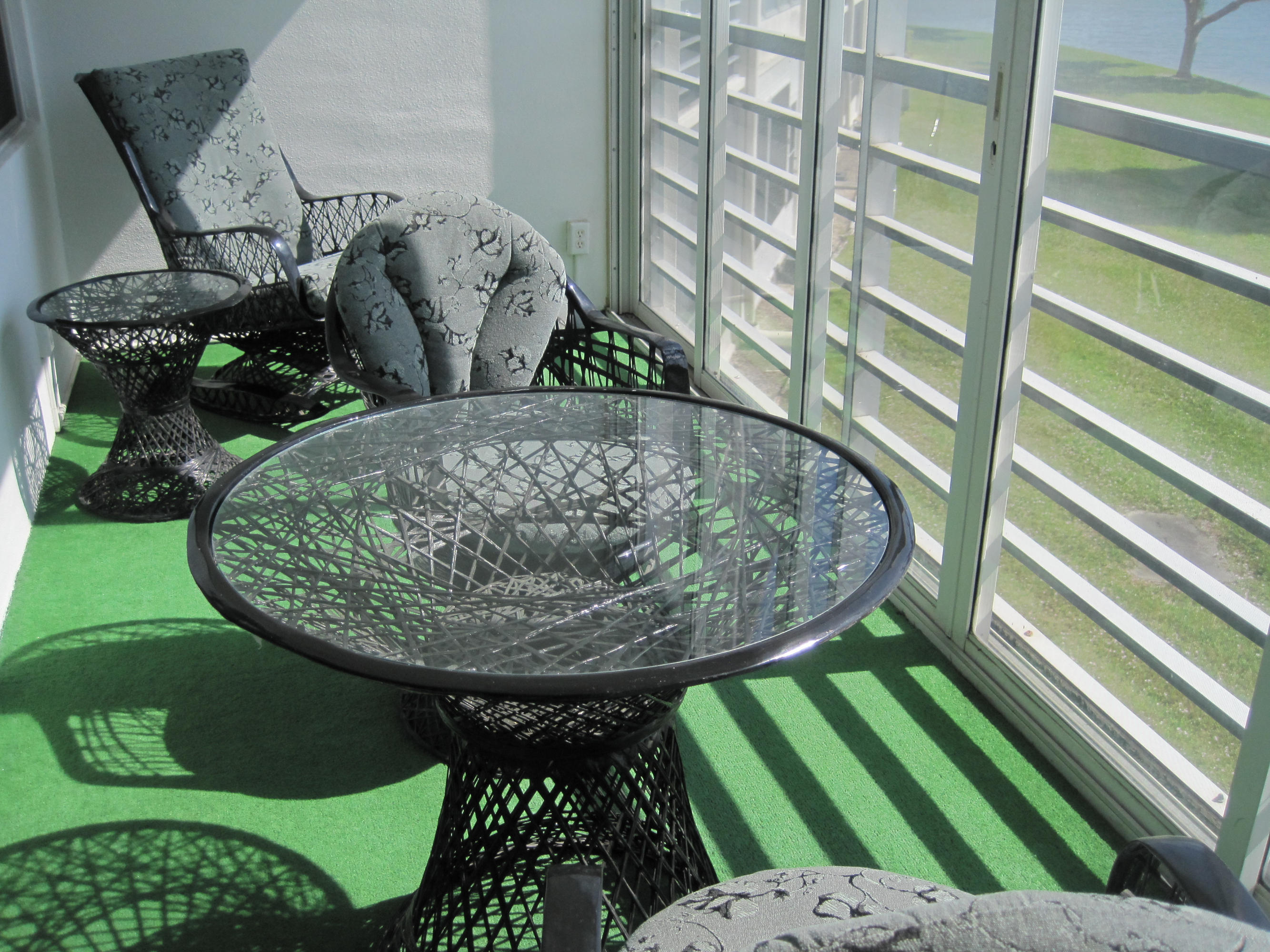 2030 Rexford B, Unit 2030 Boca Raton, FL 33434 - Photo 11 of 13 Porch -enclosed