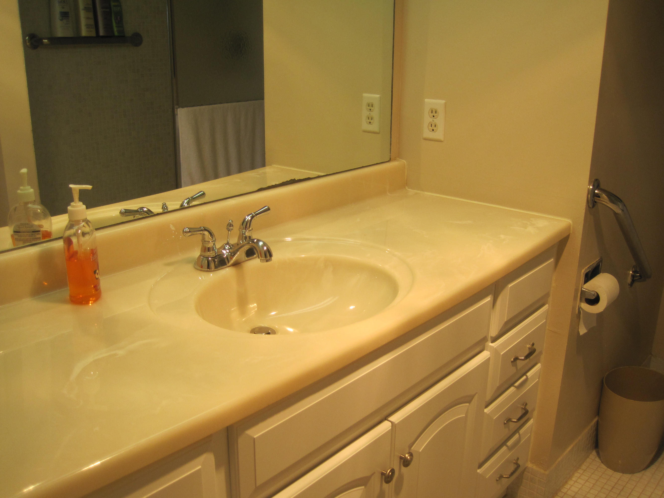 2030 Rexford B, Unit 2030 Boca Raton, FL 33434 - Photo 8 of 13 Master Bathroom