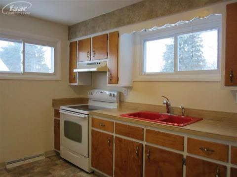 2117 North Irish Road Davison, MI 48423 - Photo 11 of 19 20343888-10.JPG