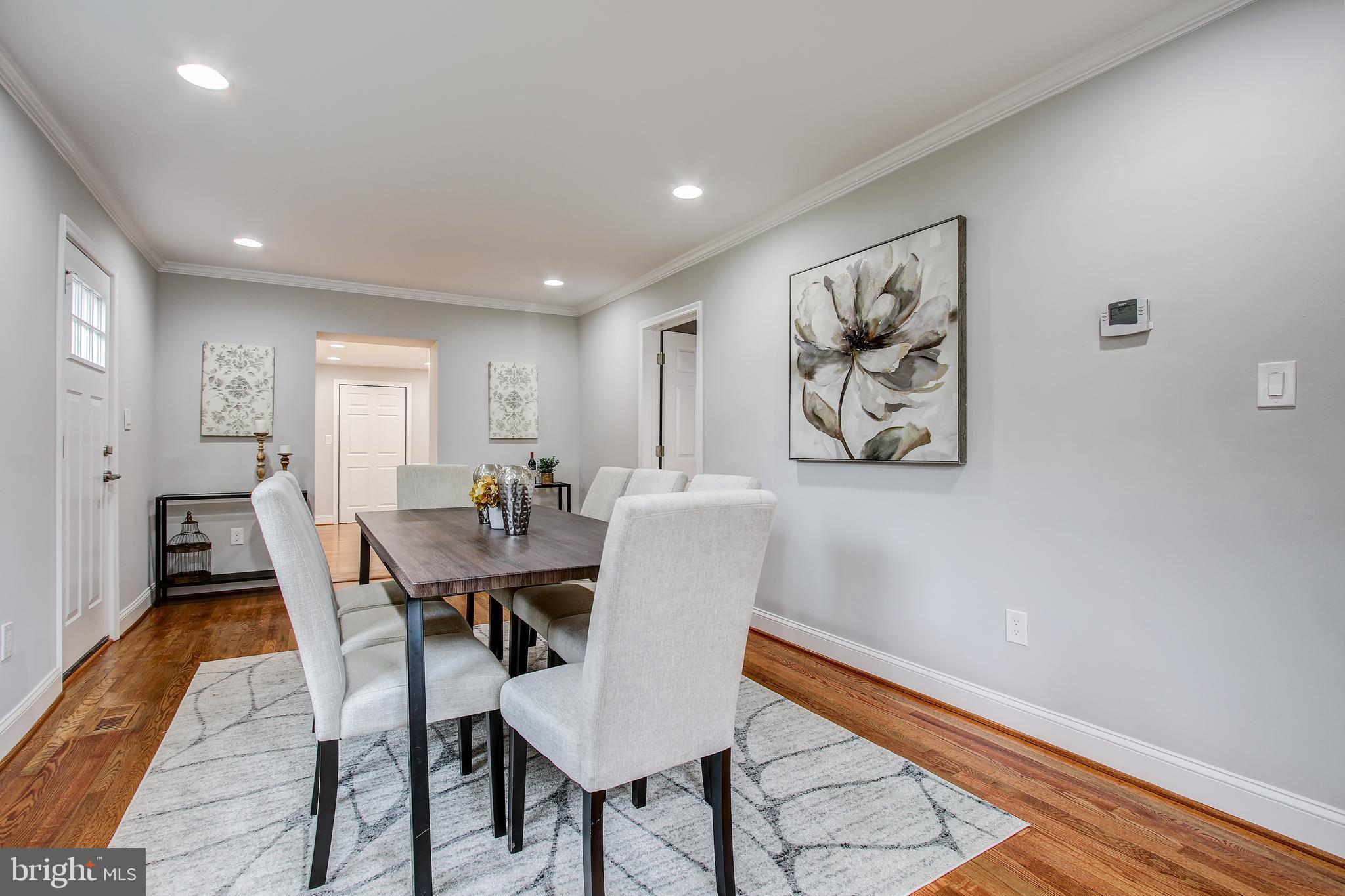 10004 Quinby Street Silver Spring, MD 20901 - Photo 24 of 40 Dining room